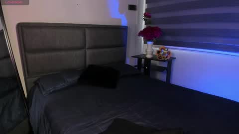 Snapshot of merida_taylor_ chatting on 03/10/25, 12:59 Merida online show from 03/10/25, 12:59