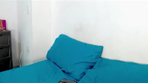 MeridandWither online show from 10/21/25, 01:01