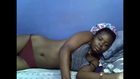 Snapshot of merlin_queen chatting on 11/07/25, 06:24 merlin_queen online show from 11/07/25, 06:24