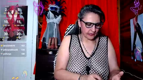 Snapshot of merlyna_goldens chatting on 01/12/25, 04:42 My next birthday is December 11th. online show from 01/12/25, 04:42