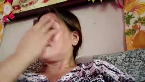 Snapshot of merry_ann123 chatting on 10/17/25, 02:48 merry_ann123 online show from 10/17/25, 02:48