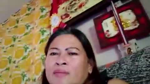 Snapshot of merry_ann123 chatting on 10/29/25, 06:15 merry_ann123 online show from 10/29/25, 06:15