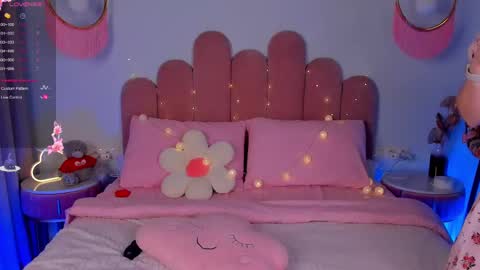 Anna online show from 02/12/25, 06:29