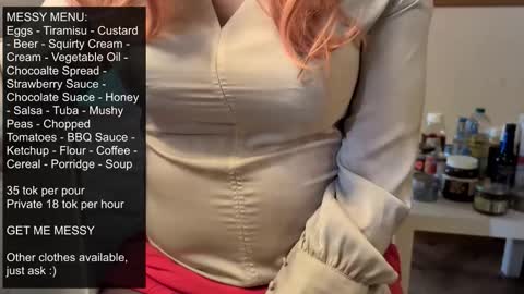 Snapshot of messyxdresser chatting on 11/19/25, 12:27 messyxdresser online show from 11/19/25, 12:27