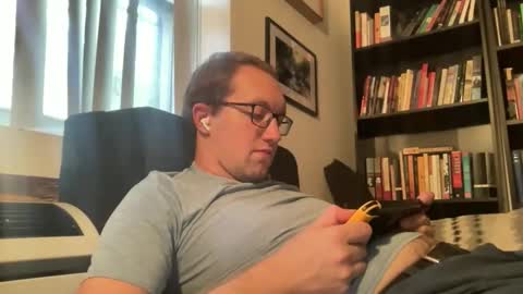 metallica92786 online show from 10/21/25, 08:09