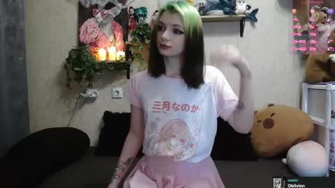 Mavis online show from 10/13/25, 11:32