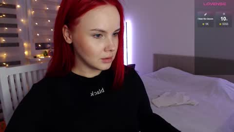 Snapshot of mi_cherry chatting on 01/17/25, 01:36 Alice online show from 01/17/25, 01:36