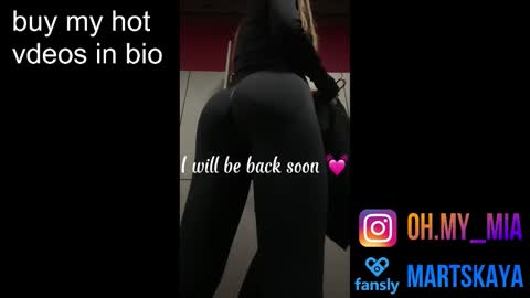 Snapshot of mia4sin chatting on 11/18/25, 07:57 Mia Martskaya online show from 11/18/25, 07:57