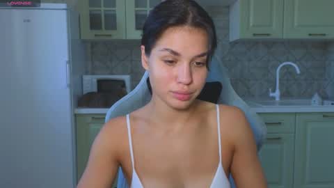 Snapshot of mia___lunaa chatting on 10/07/25, 03:47 Mia online show from 10/07/25, 03:47