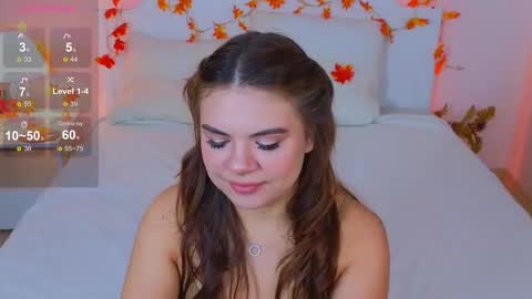 Snapshot of mia__moon__ chatting on 10/04/25, 10:13 Mia online show from 10/04/25, 10:13
