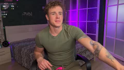 Andre and Mia online show from 10/17/25, 10:01