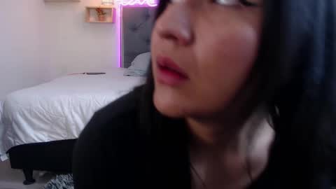 M I A  A Y R A online show from 10/12/25, 03:22