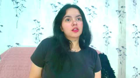 Mia  online show from 03/11/25, 12:06