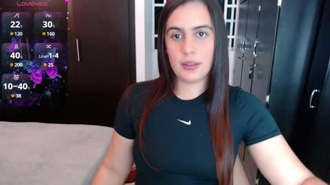 Mia online show from 01/09/25, 02:22