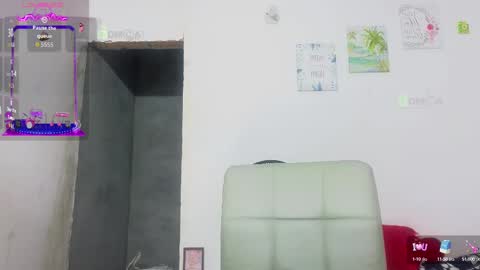 Snapshot of mia_dollone1 chatting on 09/16/25, 10:22 Mia online show from 09/16/25, 10:22