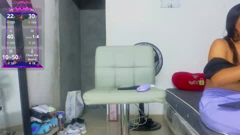 Snapshot of mia_dollone1 chatting on 10/01/25, 02:17 Mia online show from 10/01/25, 02:17