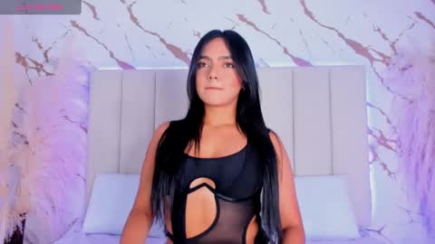 Snapshot of mia_greco_ chatting on 09/14/25, 05:06 mia_greco_ online show from 09/14/25, 05:06