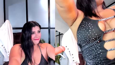 Snapshot of mia_hotwife chatting on 01/16/25, 01:58 Mia.... Nice to meet you thumb up me please its important online show from 01/16/25, 01:58