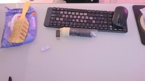    online show from 10/16/25, 12:06