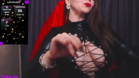 Snapshot of mia_joy8 chatting on 10/14/25, 10:54 MiaJoy online show from 10/14/25, 10:54