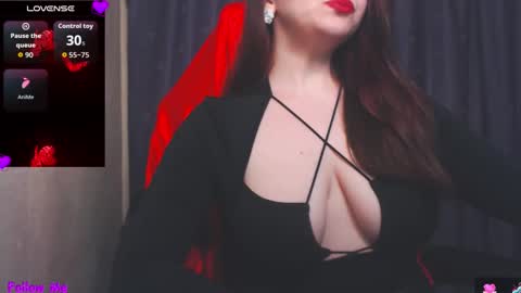 Snapshot of mia_joy8 chatting on 11/07/25, 03:17 MiaJoy online show from 11/07/25, 03:17