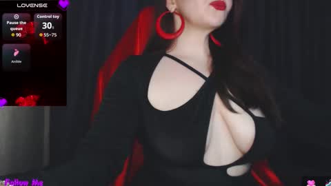 Snapshot of mia_joy8 chatting on 11/07/25, 08:09 MiaJoy online show from 11/07/25, 08:09