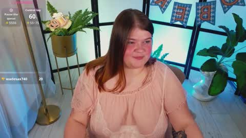 Snapshot of mia_of_your_dreams chatting on 09/19/25, 05:46 Sweet Mia online show from 09/19/25, 05:46