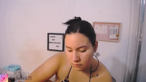 Snapshot of mia_reys chatting on 09/29/25, 11:59 mia reys online show from 09/29/25, 11:59