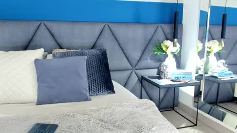 MIA  online show from 10/30/25, 12:12