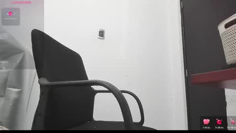 mia soman online show from 11/24/25, 11:26