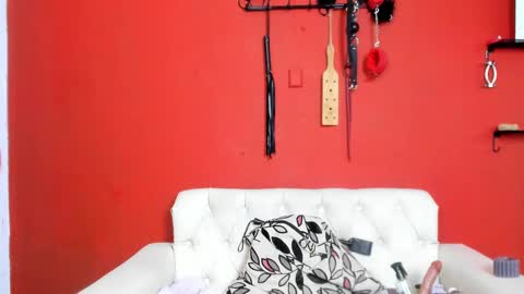 Snapshot of mia_sophiia chatting on 02/23/25, 10:49 Mia sophiia online show from 02/23/25, 10:49