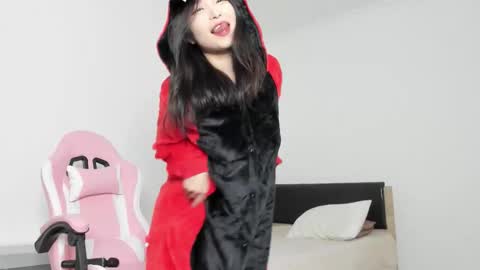  Your Soyun  online show from 11/05/25, 05:13