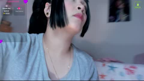 Snapshot of mia_starss chatting on 09/30/25, 12:48 Mia online show from 09/30/25, 12:48