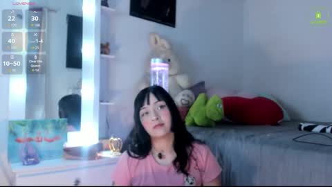 Snapshot of mia_starss chatting on 11/20/25, 01:55 Mia online show from 11/20/25, 01:55