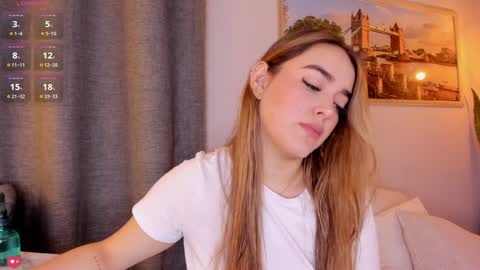 Mia White  online show from 01/25/25, 12:37