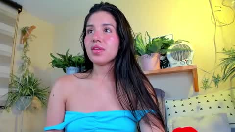 Snapshot of miaa_rose__ chatting on 03/11/25, 09:37 Miaa online show from 03/11/25, 09:37