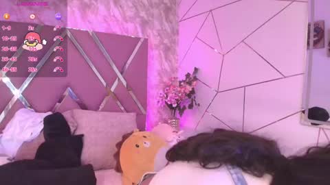 Snapshot of miaa_smiith1 chatting on 12/16/24, 11:55 miaa_smiith1 online show from 12/16/24, 11:55