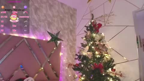 Snapshot of miaa_smiith1 chatting on 12/22/24, 05:42 miaa_smiith1 online show from 12/22/24, 05:42