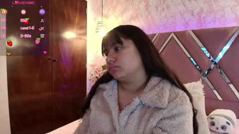 Snapshot of miaa_smiith1 chatting on 02/11/25, 12:16 miaa_smiith1 online show from 02/11/25, 12:16