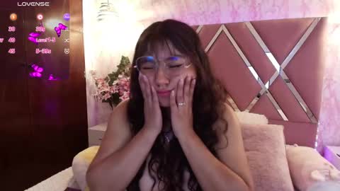 Snapshot of miaa_smiith1 chatting on 03/12/25, 03:18 miaa_smiith1 online show from 03/12/25, 03:18