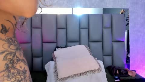 Mia online show from 02/06/25, 12:05