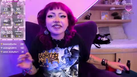 Snapshot of miaamane chatting on 02/11/25, 06:44 Mia online show from 02/11/25, 06:44