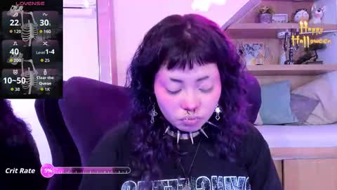 Mia online show from 10/29/25, 03:31