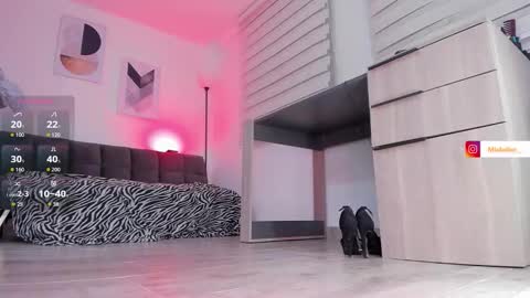 Mia Belier  online show from 11/13/25, 11:58