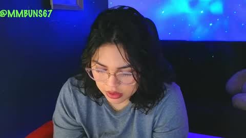 Mia online show from 09/16/25, 12:11