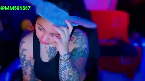 Mia online show from 10/16/25, 12:11