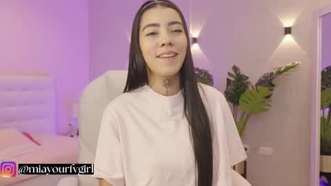 Mia Gomez online show from 09/30/25, 01:05