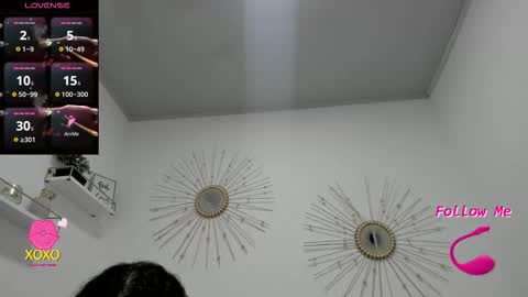 Miah Collins online show from 11/11/25, 11:32