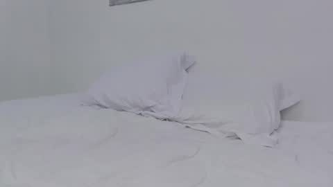 Snapshot of miahale chatting on 01/31/25, 03:30 Ms Mia Owner Of Your Mind online show from 01/31/25, 03:30