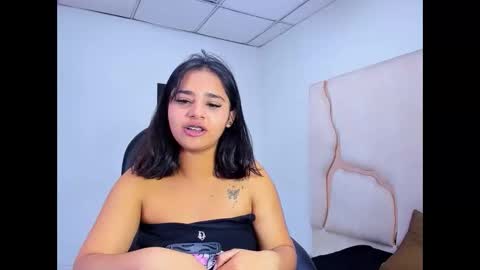 miahsex69 online show from 11/30/25, 03:21